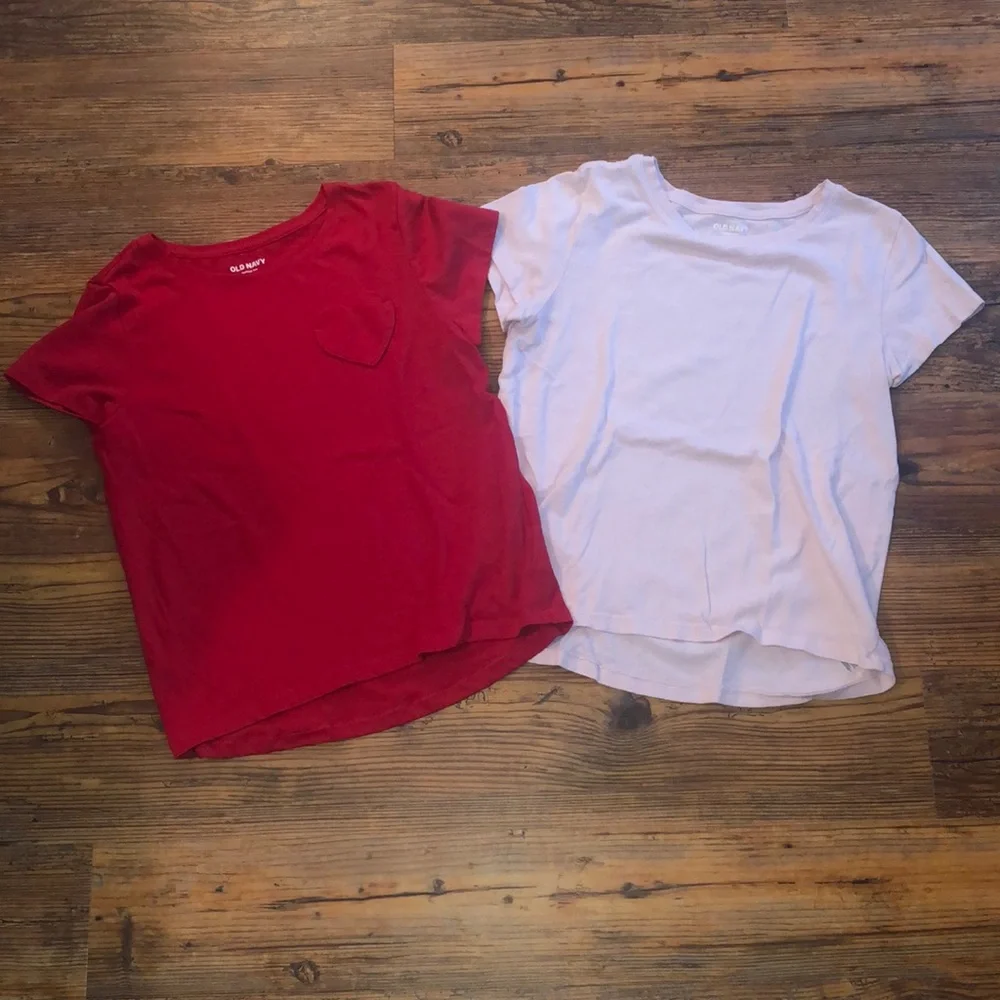 Old Navy l Two “softest tees” light light pink & red w/heart pocket